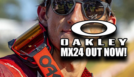 Oakley MX24